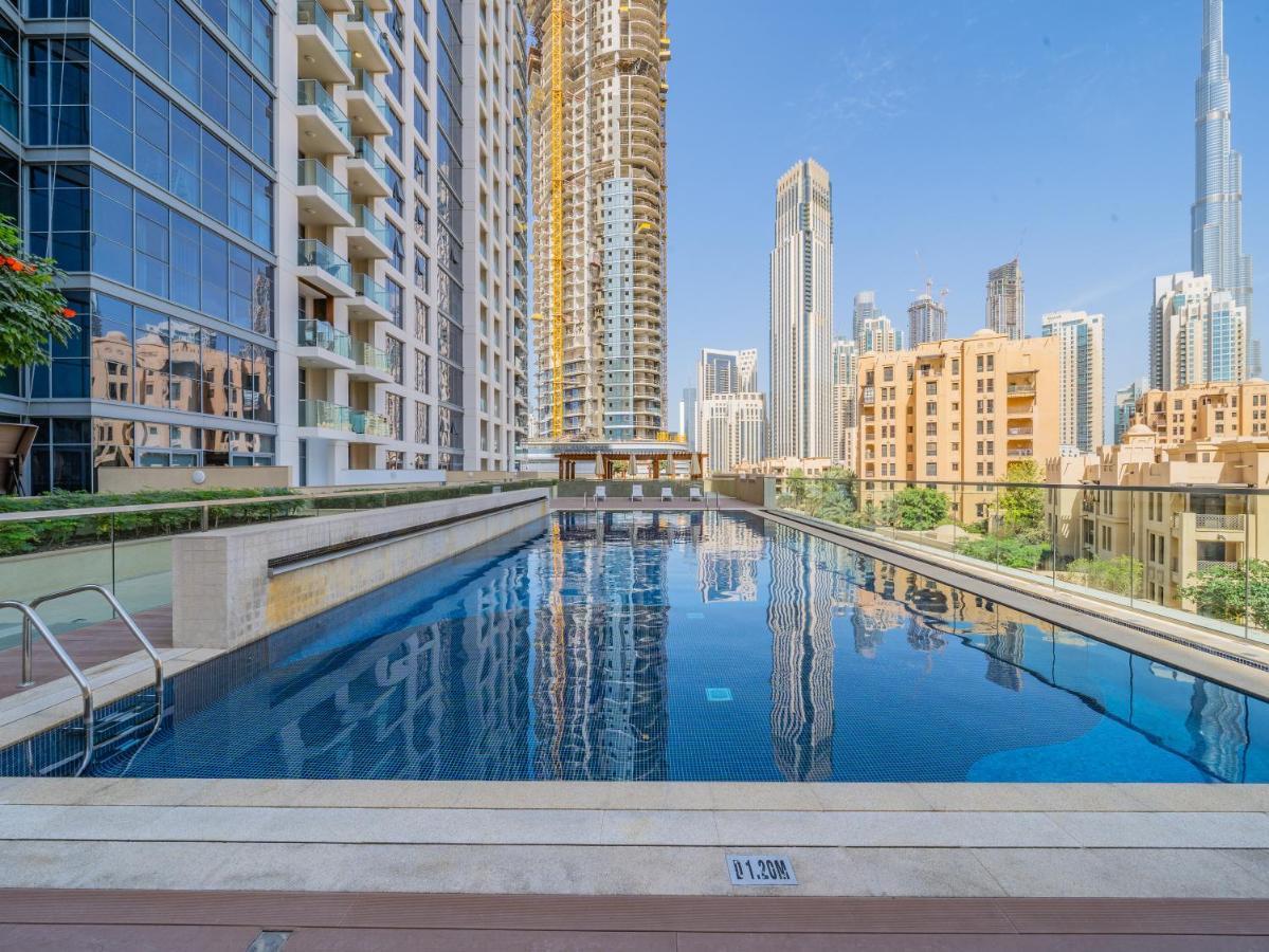 Nouveau Art Deco 3Br With Burj & Canal Views Dubai Bagian luar foto